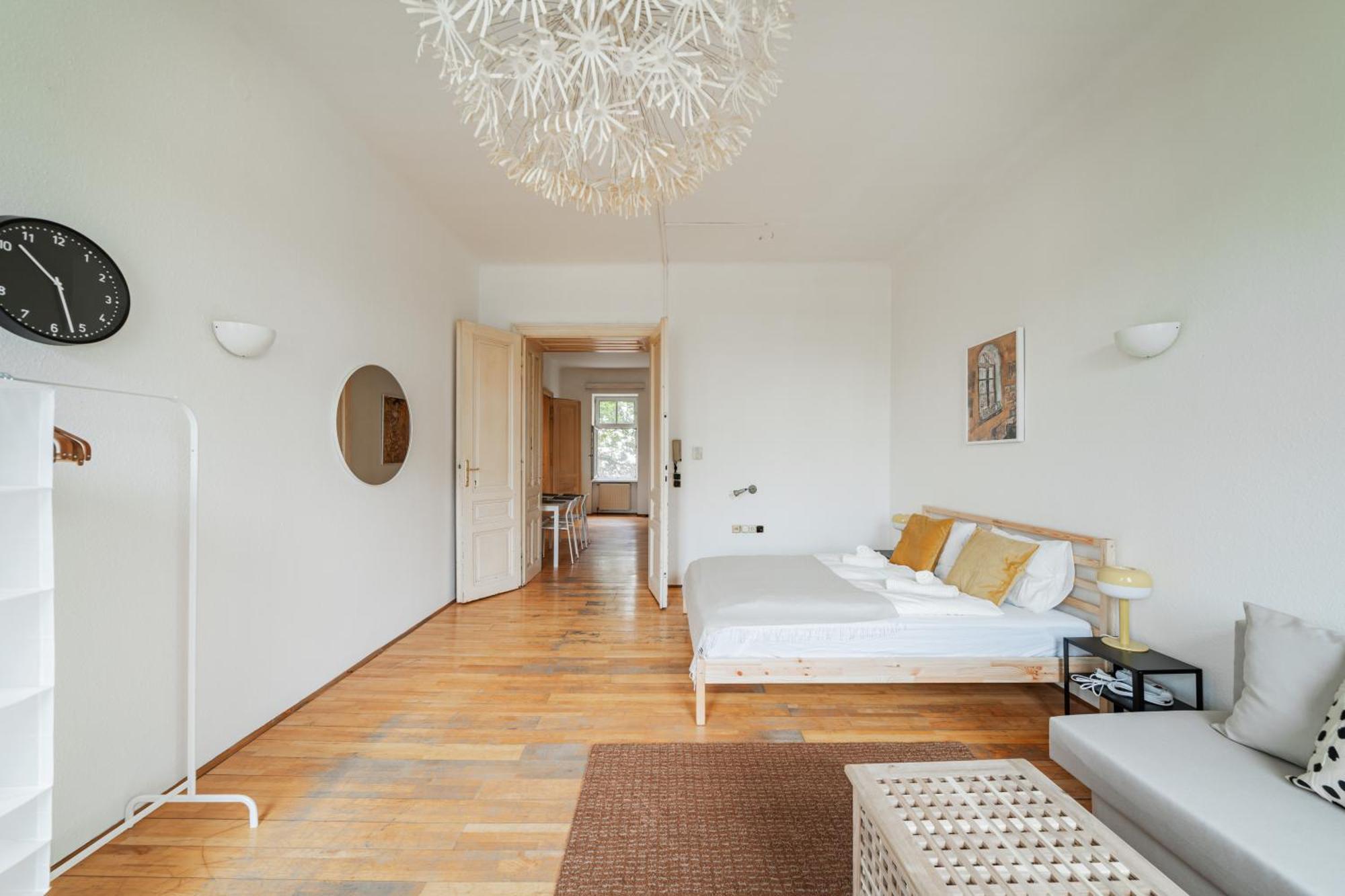 Stylisch Condo In Vienna'S 18Th District Viena Exterior foto